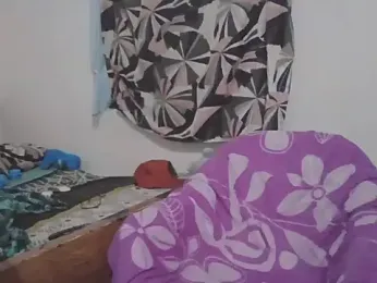 tuperraliz — Stripchat stream photo (Apr 2026)