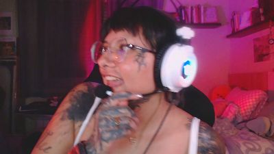 toxykitti — Cam4 stream photo (Apr 2026)