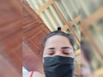 Laura35 — Bongacams stream photo (Aug 2026)