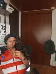 Ivon_C — Stripchat stream photo (May 2026)