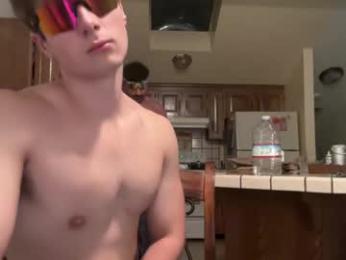 klakes — modelo de webcam en línea en chaturbate