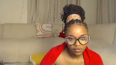 tannia004 — Cam4 stream photo (Jul 2026)