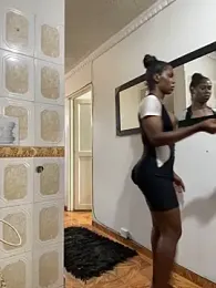 sweetsarabig22cm — Stripchat stream photo (Mar 2026)