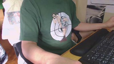 Redblood_75 — Cam4 stream photo (Apr 2026)