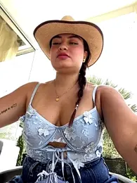 ItsKari — Stripchat stream photo (Oct 2025)