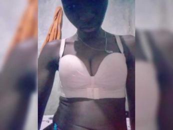 Queenett — Bongacams stream photo (Mar 2026)