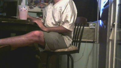 DumbMaleSlut — Cam4 stream photo (Jul 2026)