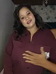 cutie-priya-cpl — Stripchat stream photo (Aug 2026)