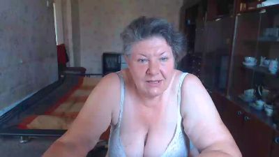 lusia7772 — Cam4 stream photo (Jul 2026)