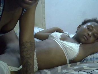 Hippies02 — Bongacams stream photo (Mar 2025)