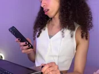 lia_hdz — Chaturbate stream photo (Jun 2026)