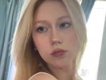 CeciliaWhithrock — modelo de webcam en línea en livejasmin