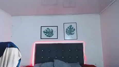 selena_yourmilf — stripchat