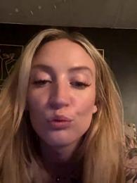 paradiseprincess — Stripchat stream photo (Apr 2023)