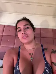 Belle_Noir — Stripchat stream photo (Aug 2026)