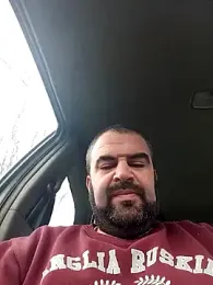 HairypapaK — Stripchat stream photo (Feb 2026)