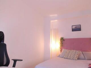 Erza Elric — Flirt4free stream photo (Apr 2026)