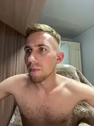 ---Dark--- — Stripchat stream photo (May 2026)