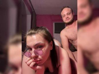 Family707 — modelo de webcam en línea en bongacams