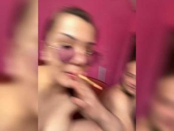 Family707 — modelo de webcam en línea en bongacams