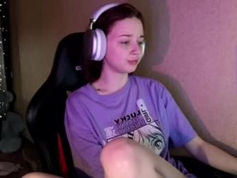 queen_kitty1818 — Chaturbate stream photo (Feb 2026)