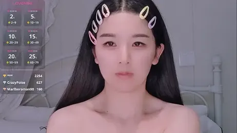 BingLin- — Stripchat stream photo (May 2026)