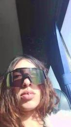 carolvxxx — Cam4 stream photo (Mar 2026)