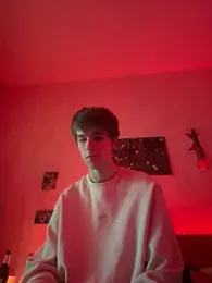 Maxi170301 — modelo de webcam en línea en stripchat