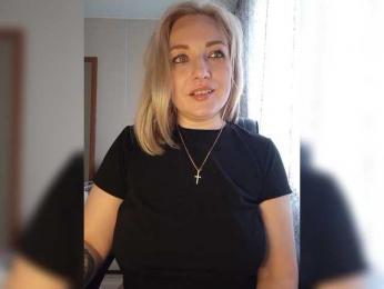 Tanysha-1 — Bongacams recorded stream image, 19.05.2025 05:30