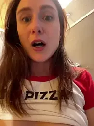 Dina_Tease — Stripchat recorded stream image, 19.05.2025 09:10
