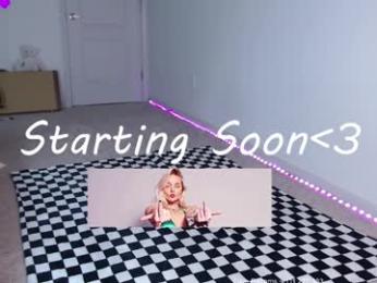 petitebrat — Chaturbate recorded stream screenshot (19 May 2025)