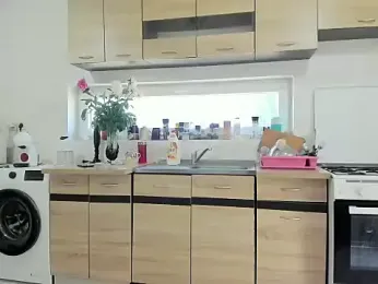 Julia35 — Stripchat recorded stream screenshot (20 May 2025)