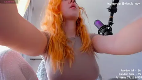 Lucy_Ember — Stripchat recorded stream image, 21.05.2025 06:40