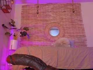 lady-brownn — Camsoda recorded stream image, 21.05.2025 11:50