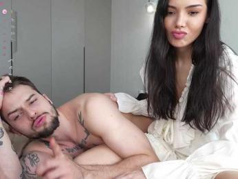elisonni — Bongacams recorded stream image, 22.05.2025 00:10
