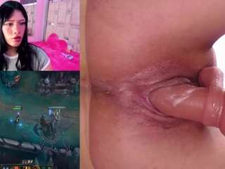 lilapop4 — Camsoda recorded stream image, 22.05.2025 13:30
