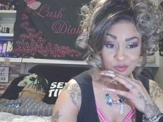 lushdiamondz — Camsoda recorded stream image, 09.02.2025 00:00