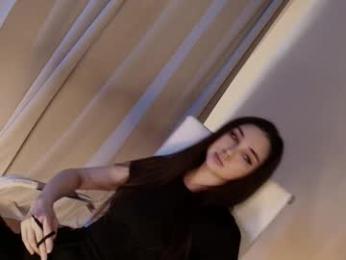 hollyextra — Chaturbate recorded stream image, 24.05.2025 13:40