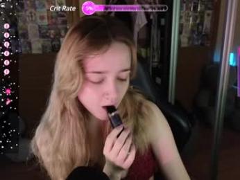 queen_kitty1818 — Chaturbate recorded stream screenshot (25 May 2025)