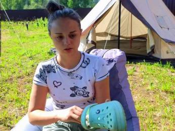 misss-vikki — Bongacams recorded stream image, 25.05.2025 06:20