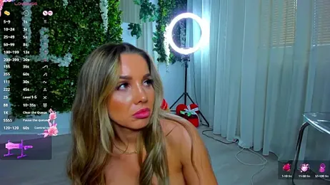VivienCarter — Stripchat recorded stream image, 25.05.2025 11:00