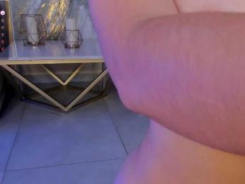 MadelineFox — Bongacams recorded stream image, 25.05.2025 08:30