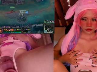 lilapop4 — Camsoda recorded stream image, 25.05.2025 21:00