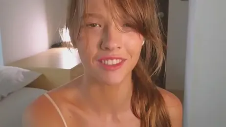 DemiDee — Stripchat recorded stream image, 26.05.2025 07:20