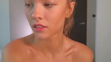 DemiDee — Stripchat recorded stream image, 26.05.2025 07:20