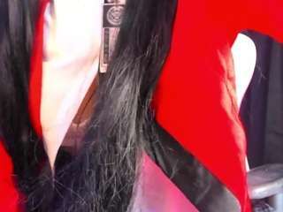 namiwolff — Camsoda recorded stream image, 27.05.2025 00:20