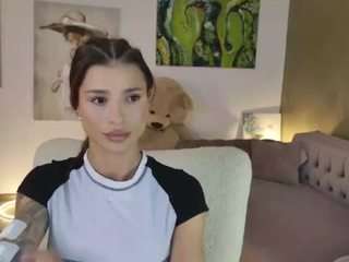lenna-goddess — Camsoda recorded stream image, 27.05.2025 05:30