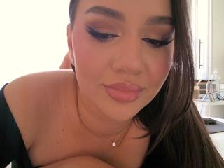 Eva Sin — Flirt4free recorded stream screenshot (27 May 2025)