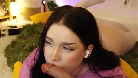 ScarletBlaze — Stripchat recorded stream image, 27.05.2025 18:10