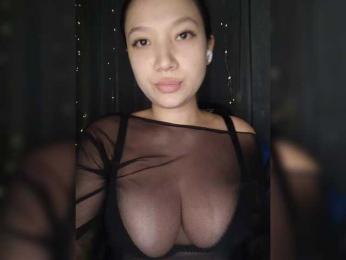 Goldlove10 — Bongacams recorded stream screenshot (27 May 2025)